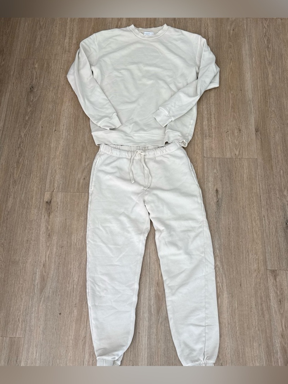 Goodlife Cream Sweatshirt and Jogger Set M